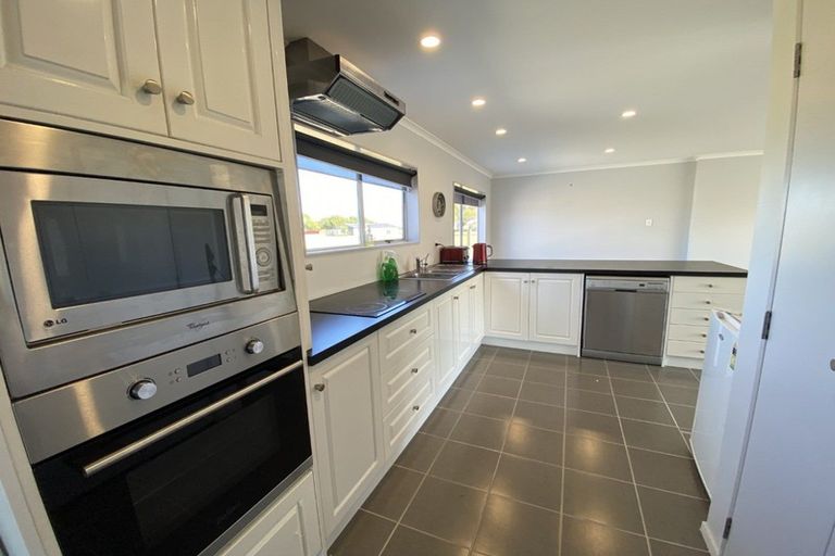 Photo of property in 73 Herbert Avenue, Cloverlea, Palmerston North, 4412