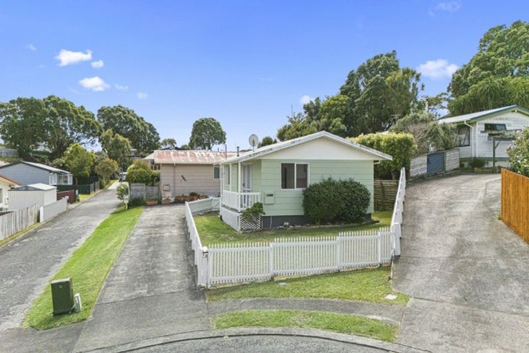 Photo of property in 1/25 Tahurangi Place, Spotswood, New Plymouth, 4310