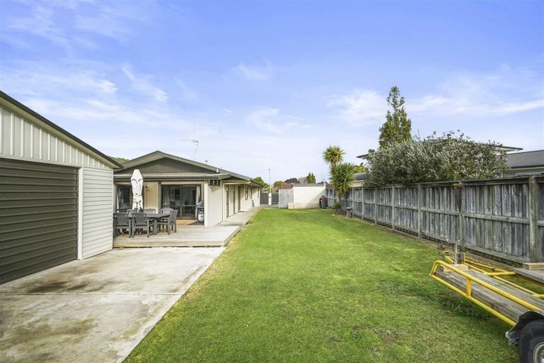 Photo of property in 33 Glen Lynne Avenue, Queenwood, Hamilton, 3210