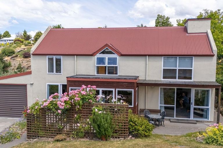 Photo of property in 22 Craig Place, Bridge Hill, Alexandra, 9320