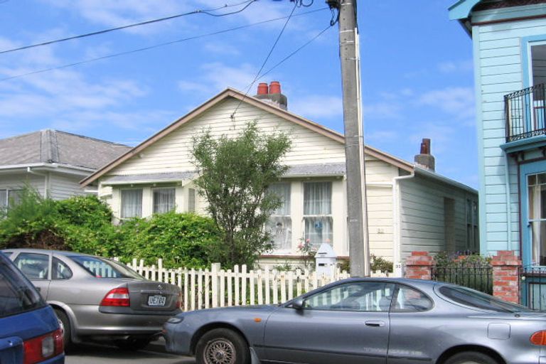 Photo of property in 30 Wilson Street, Newtown, Wellington, 6021