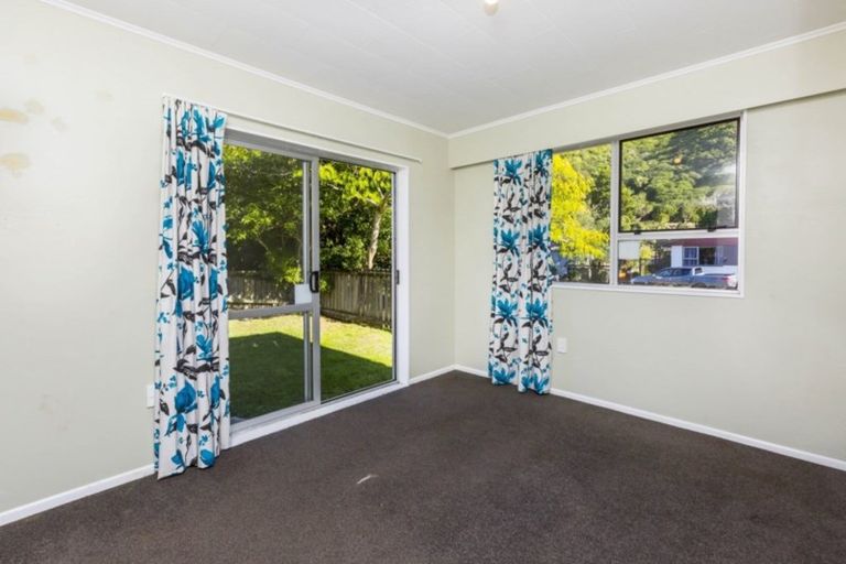 Photo of property in 14 Indiana Grove, Totara Park, Upper Hutt, 5018