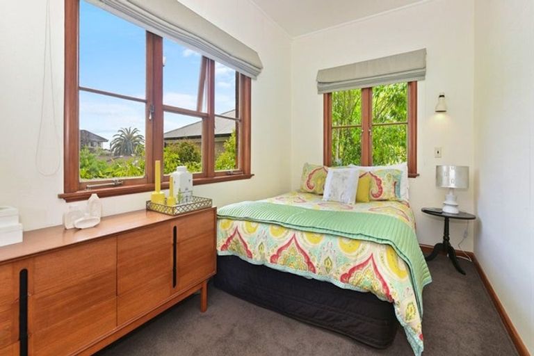 Photo of property in 6 Tamihana Avenue, Fairfield, Hamilton, 3214