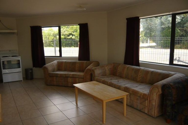 Photo of property in 2 Vine Street, Hillcrest, Hamilton, 3216