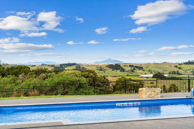 Photo of property in 231 Brooks Road, Waipu, 0582