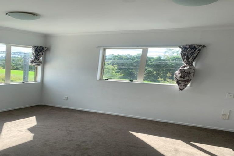 Photo of property in 5 Pooks Road, Ranui, Auckland, 0612