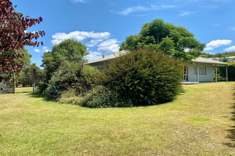 Photo of property in 17 Titoki Place, Kerikeri, 0294