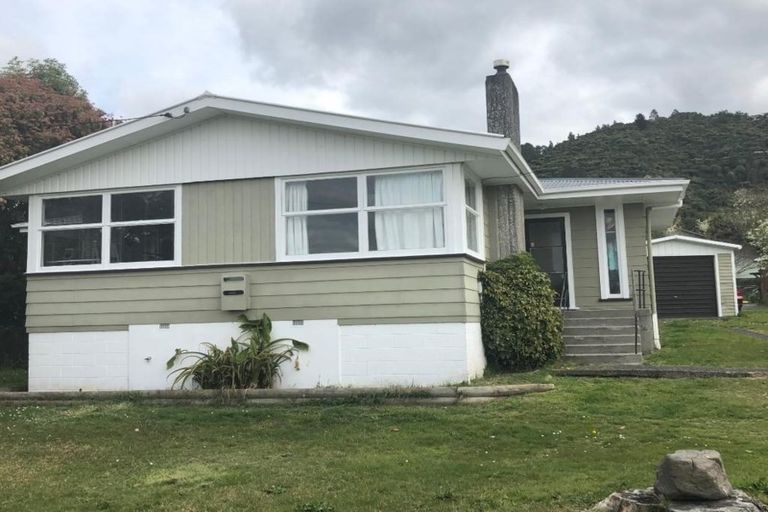 Photo of property in 28 Mallard Drive, Selwyn Heights, Rotorua, 3015