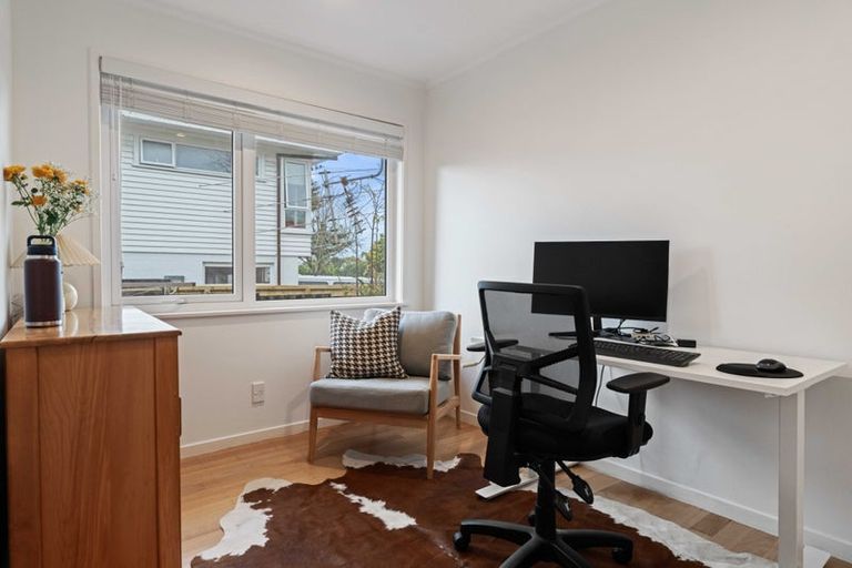 Photo of property in 2/57 Church Road, Mangere Bridge, Auckland, 2022