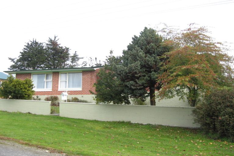 Photo of property in 38 Peel Street, Lawrence, 9532