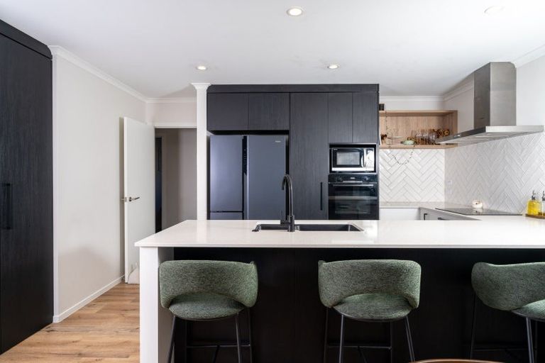 Photo of property in 16 Tunarau Street, Raglan, 3225