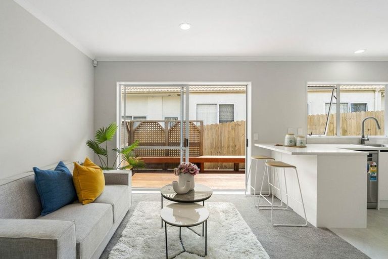 Photo of property in 41a Aberfeldy Avenue, Highland Park, Auckland, 2010