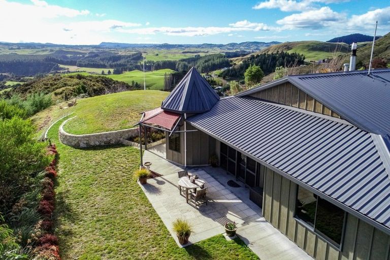 Photo of property in 1695 Dartmoor Road, Dartmoor, Napier, 4186