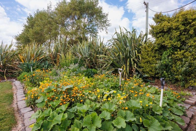 Photo of property in 468 Stoney Creek Road, Kelvin Grove, Palmerston North, 4470