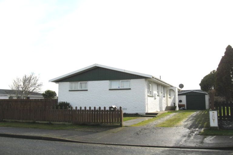 Photo of property in 81 O'byrne Place, Waikiwi, Invercargill, 9810