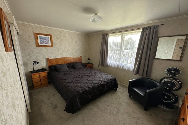 Photo of property in 22 Thompson Street, Tokoroa, 3420