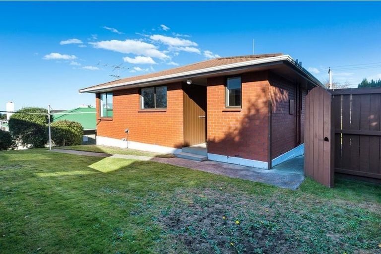 Photo of property in 22 Preston Crescent, Belleknowes, Dunedin, 9011