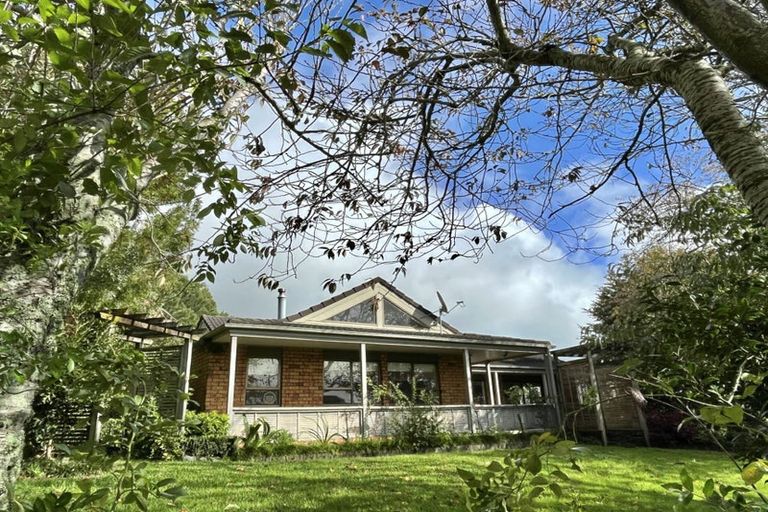 Photo of property in 1236 Great South Road, Runciman, Drury, 2578