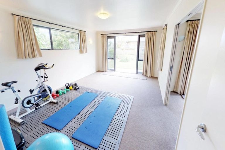 Photo of property in 16 Masefield Terrace, Kelvin Grove, Palmerston North, 4414