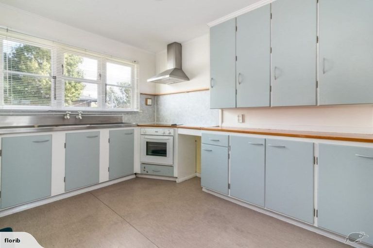 Photo of property in 27 Holland Street, Avonside, Christchurch, 8061