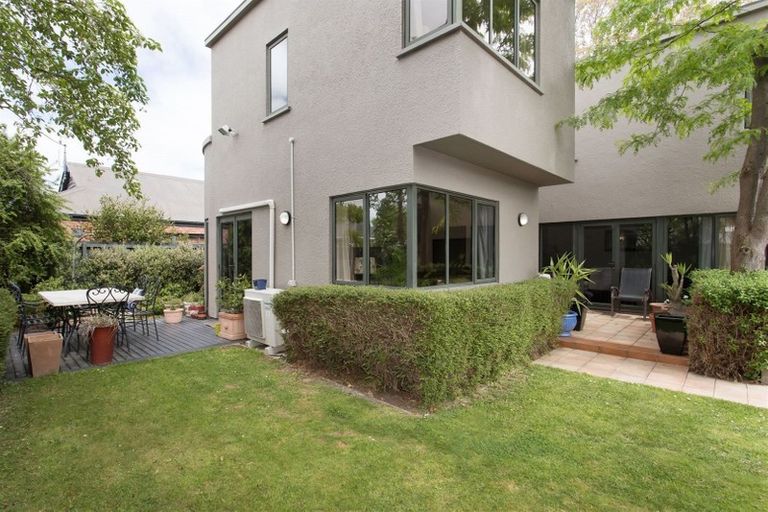 Photo of property in 15a Galway Avenue, Bryndwr, Christchurch, 8052