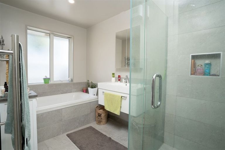 Photo of property in 4 Yarrum Lane, Avonhead, Christchurch, 8042