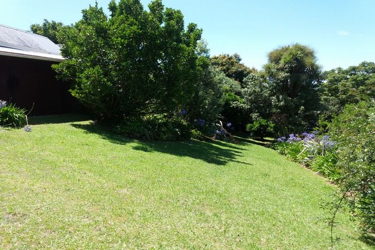 Photo of property in 22 Koutunui Road, Athenree, Katikati, 3177