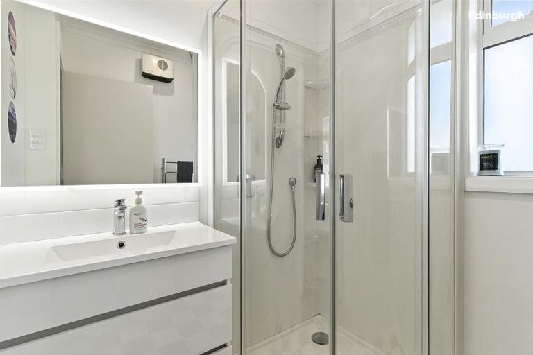 Photo of property in 7 Ettrick Street, Glenross, Dunedin, 9011