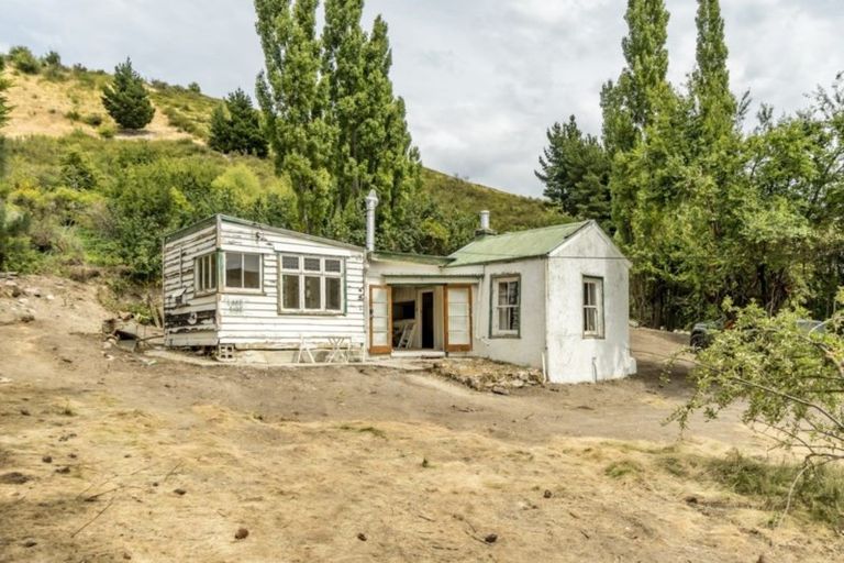 Photo of property in 1634 Loop Road, Saint Bathans, 9386