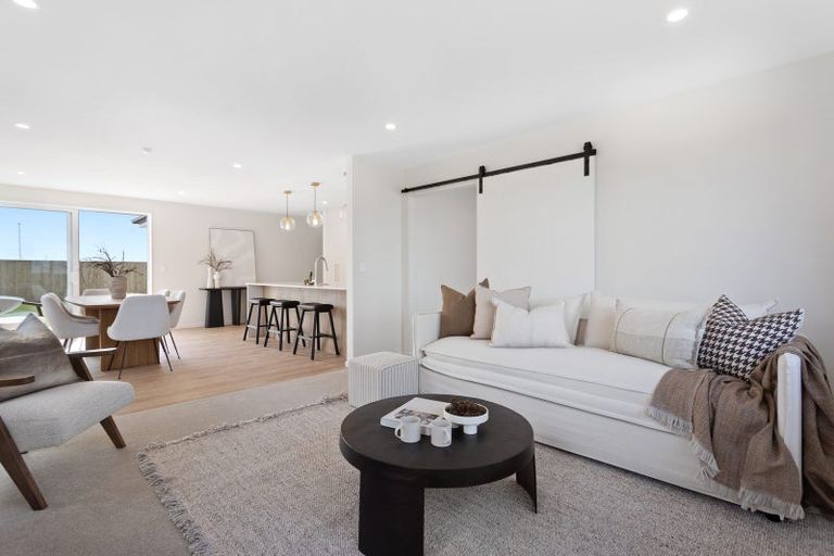 Photo of property in 12 Longfields Road, Lincoln, 7608