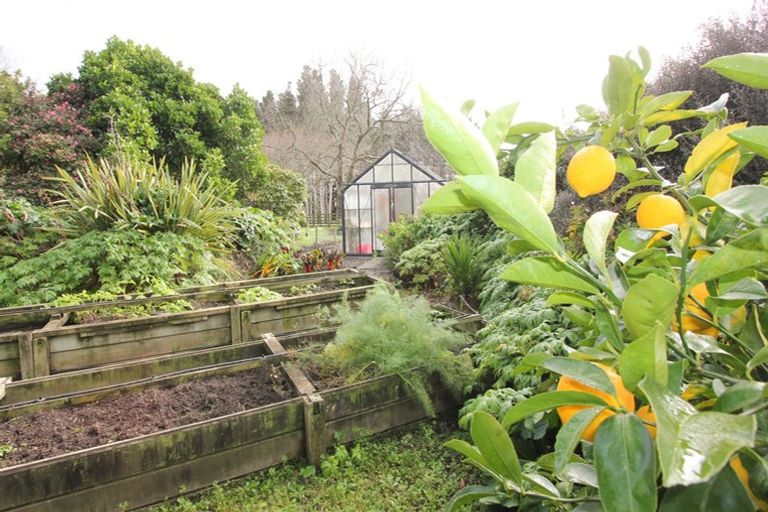 Photo of property in 45 Union Line, Fordell, Whanganui, 4572