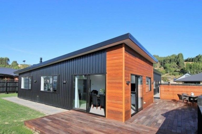 Photo of property in 10 Heasley Lane, Mosgiel, 9092