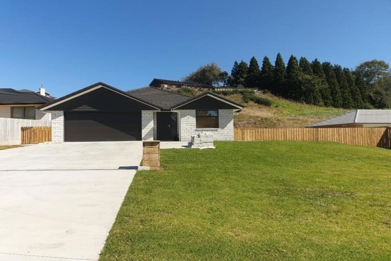 Photo of property in 93 Karamea Street, Whalers Gate, New Plymouth, 4310