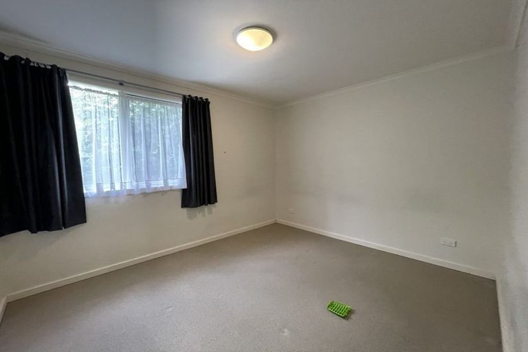 Photo of property in 2/3 Seine Road, Forrest Hill, Auckland, 0620
