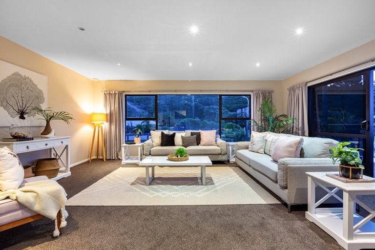 Photo of property in 25 Longitude Place, Whitby, Porirua, 5024