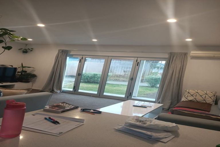 Photo of property in 2/91 Nayland Street, Sumner, Christchurch, 8081