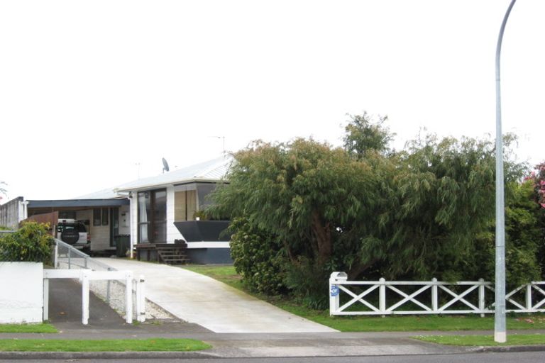 Photo of property in 67 Sunnyvale Street, Bell Block, New Plymouth, 4312