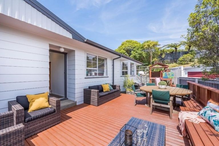 Photo of property in 252 Major Drive, Kelson, Lower Hutt, 5010