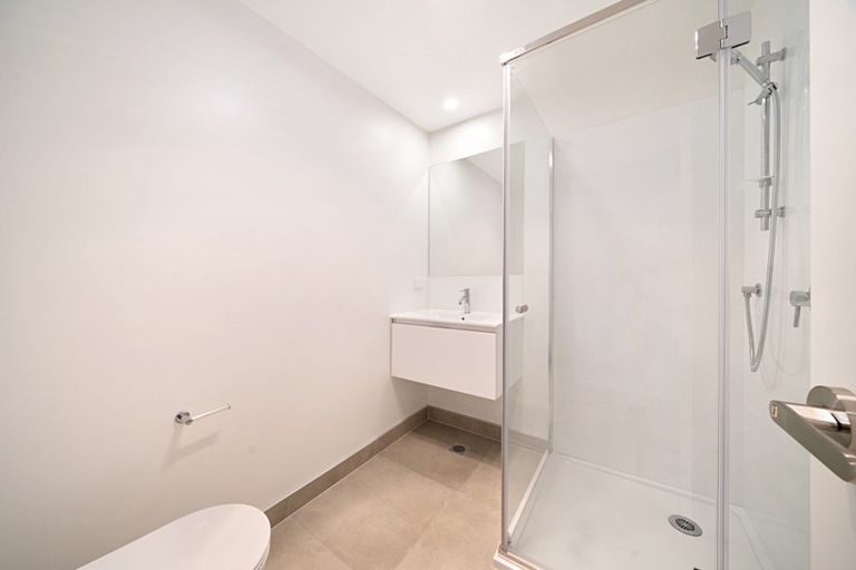 Photo of property in 13 Clay Works Lane, New Lynn, 0600