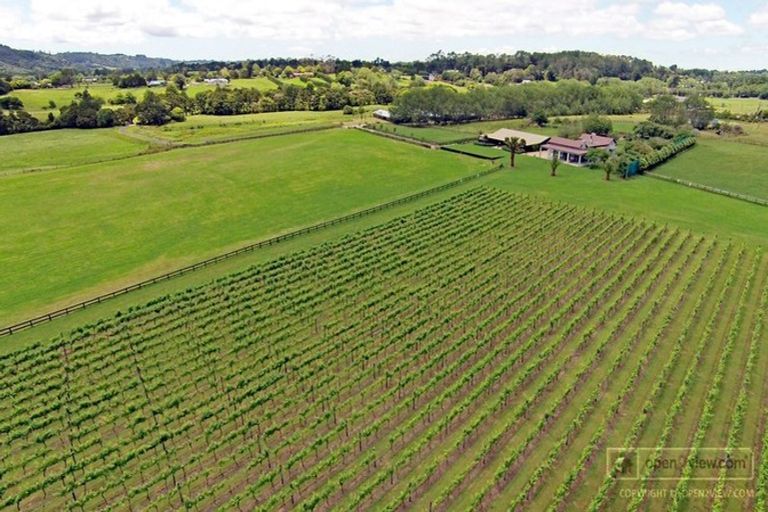 Photo of property in 372 Matua Road, Kumeu, 0891