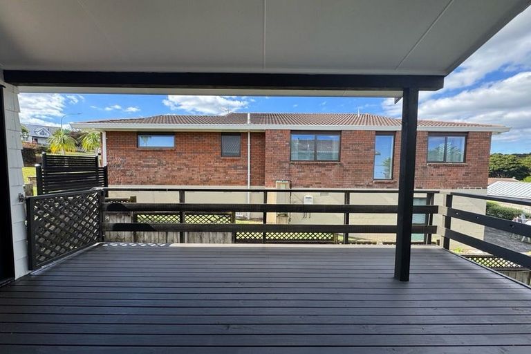 Photo of property in 42 Calluna Crescent, Totara Heights, Auckland, 2105