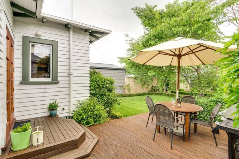 Photo of property in 113 Duchess Crescent, Mayfair, Hastings, 4122