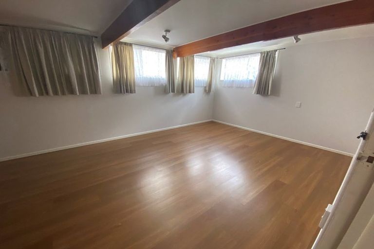 Photo of property in 62 Cardiff Road, Pakuranga, Auckland, 2010