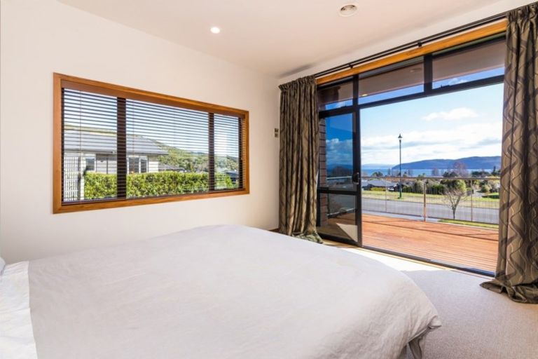 Photo of property in 6 Kestrel Lane, Kinloch, Taupo, 3377