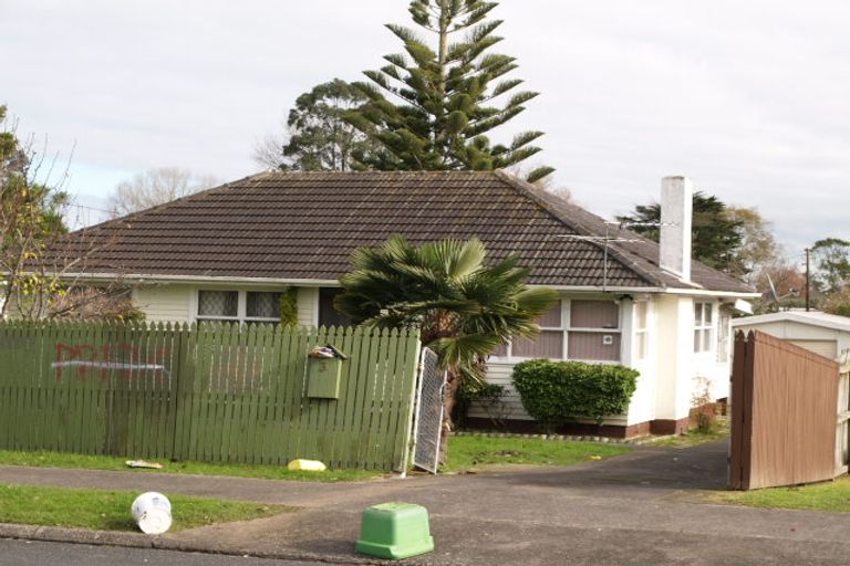 Photo of property in 10 Tomlin Place, Mangere East, Auckland, 2024