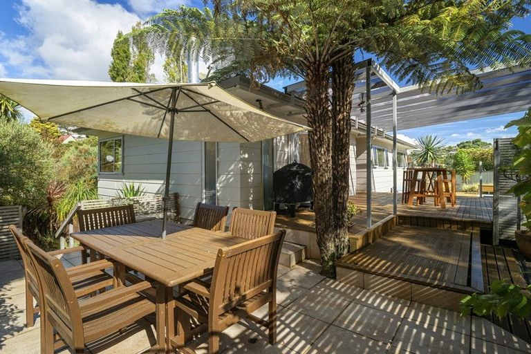 Photo of property in 8 Capricorn Place, Browns Bay, Auckland, 0630
