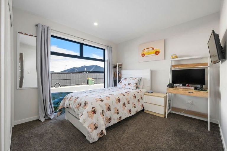 Photo of property in 37 Upham Lane, Rolleston, 7615