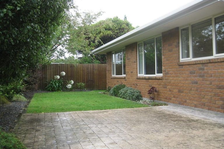 Photo of property in 60a Halswell Road, Hillmorton, Christchurch, 8025