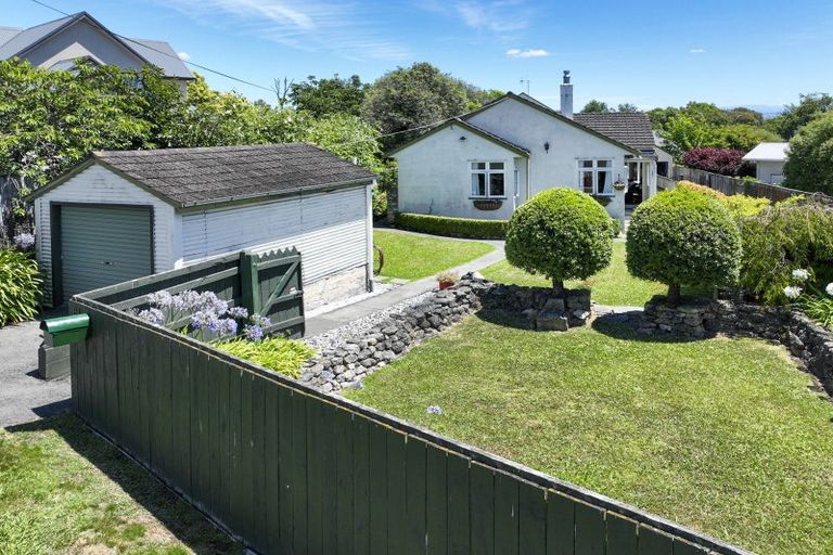 Photo of property in 27 Campbell Street, Havelock North, 4130