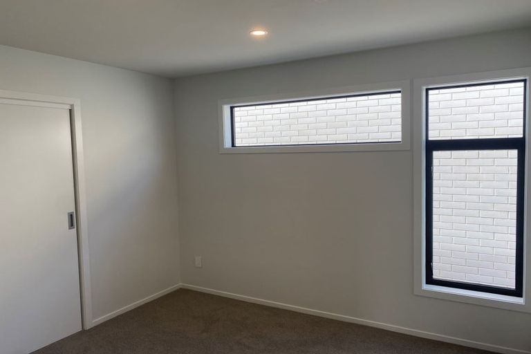 Photo of property in 1/90 Knights Road, Hutt Central, Lower Hutt, 5010